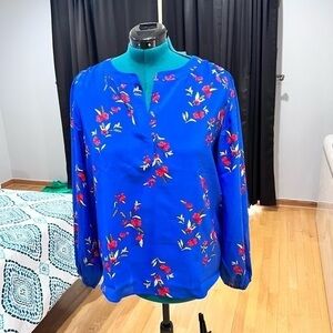 Floral Split Neck Popover